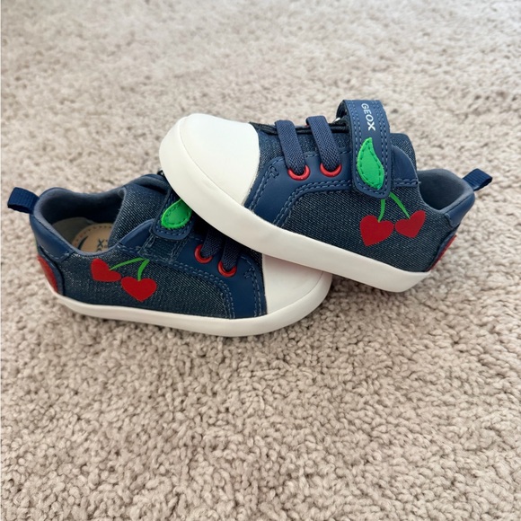 Geox Kids Blue Sneakers KilwinToddler - Picture 2 of 12